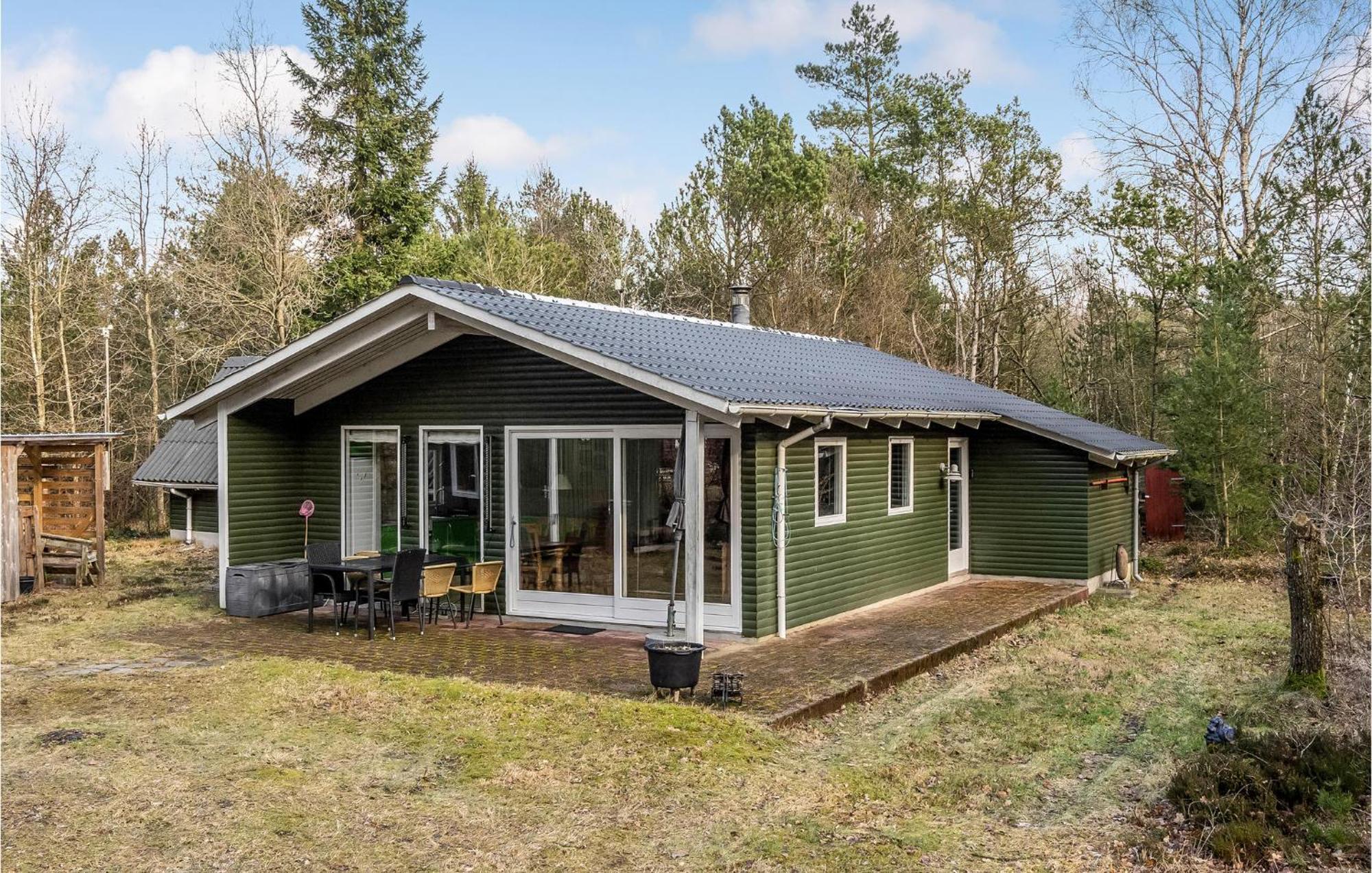 Beautiful Home In Herning With Kitchen ภายนอก รูปภาพ